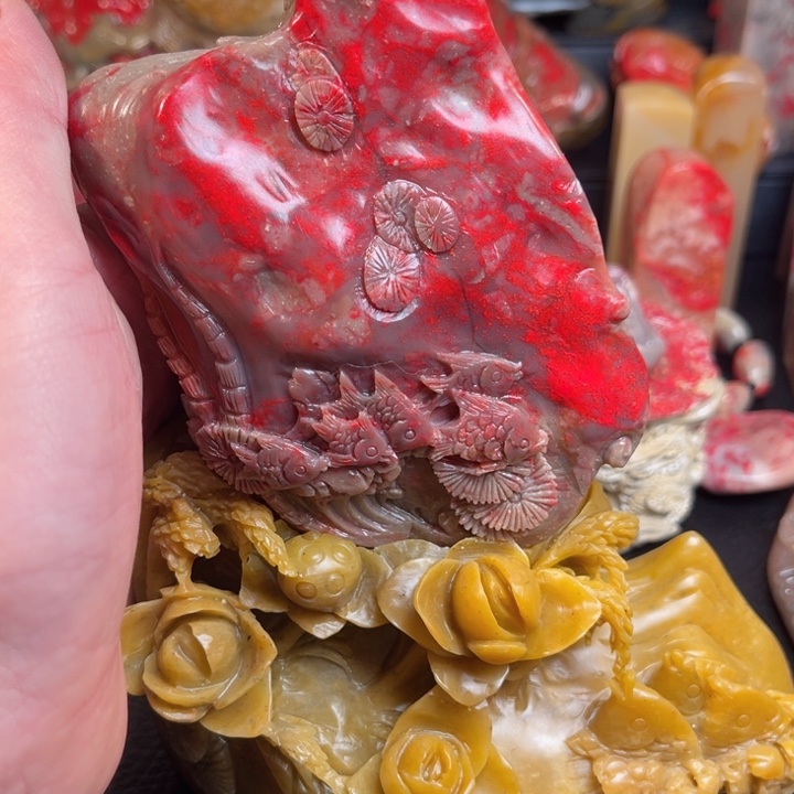 昌化石昌化鸡血石