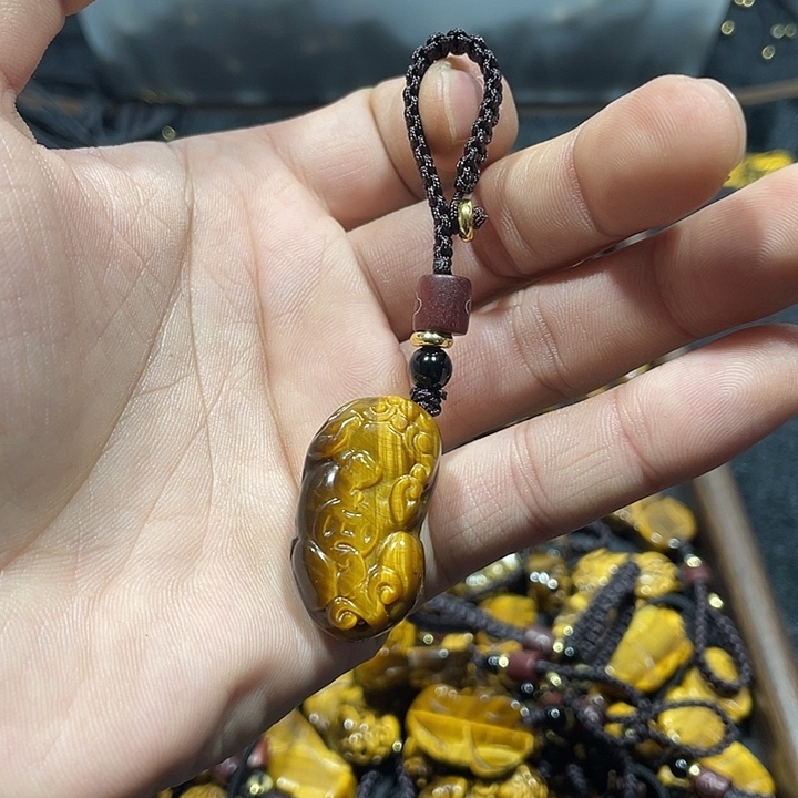 黑曜岩合金颈饰虎眼石包挂