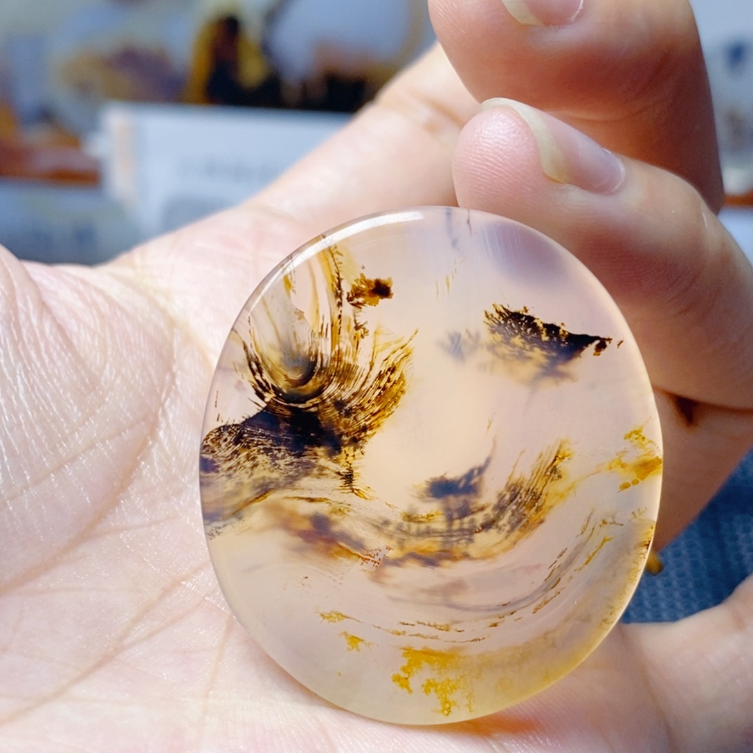 玛瑙/玉髓未镶嵌珠宝奇石