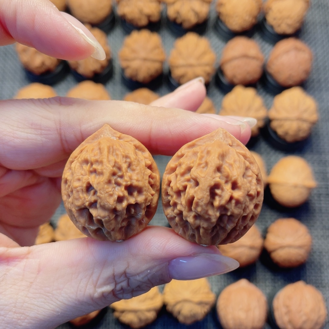 文玩核桃把件小莲花