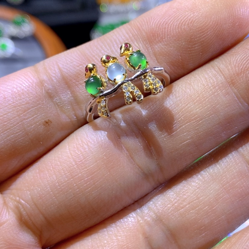 【闪购商品】翡翠挂件银S925镶嵌天然翡翠