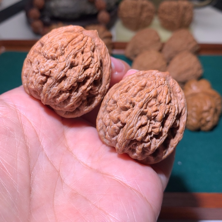 文玩核桃把件虎头