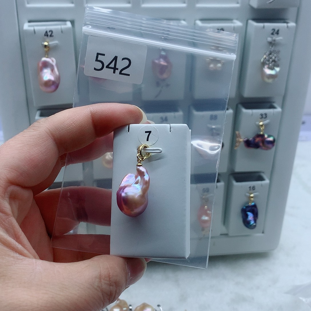 合金吊坠(不含链)淡水珍珠