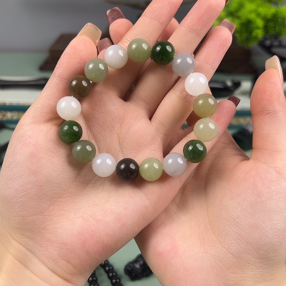 和田玉（糖玉）未镶嵌手链