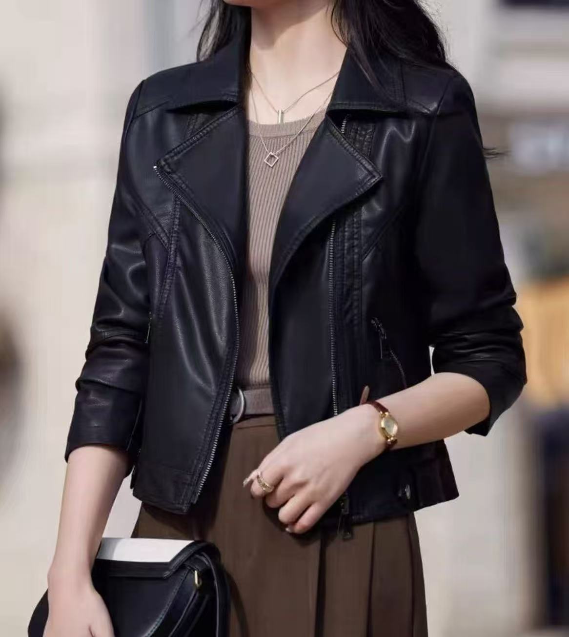 8812 小皮衣外套女士短款2025春秋新款高级感显瘦机车皮夹克上衣M