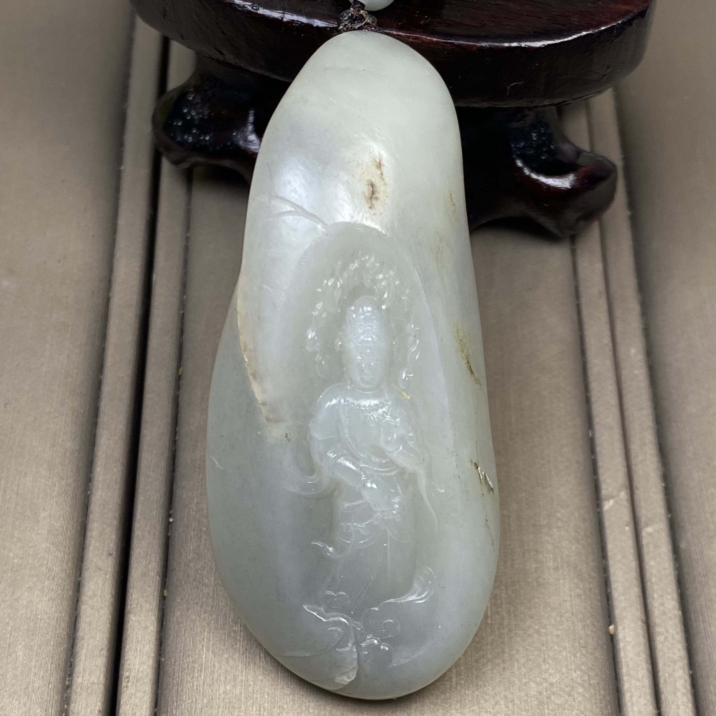天然和田玉新疆白玉观音手把件一物一证油润