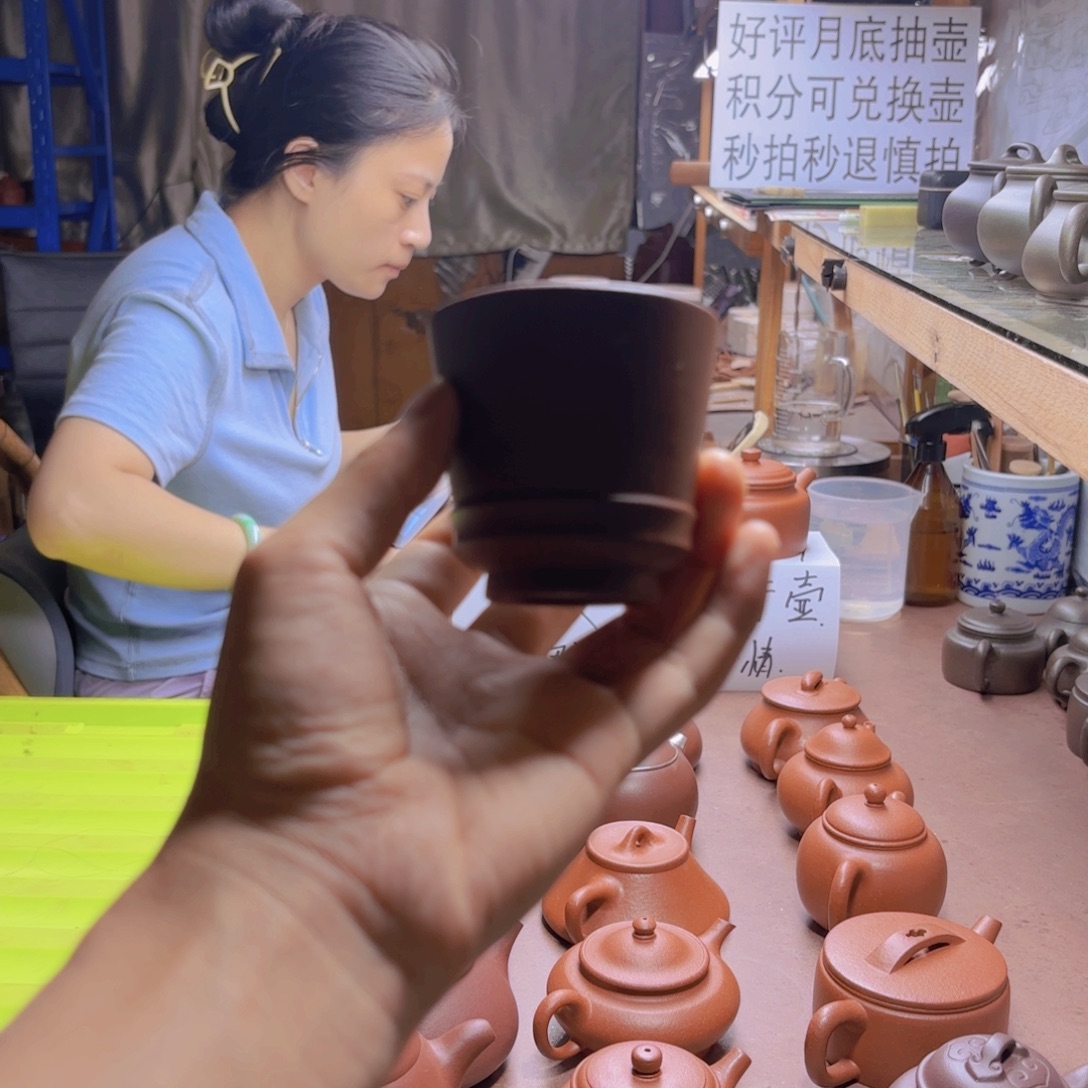 小***余紫砂公道杯兔一下竭尽全力咯来了