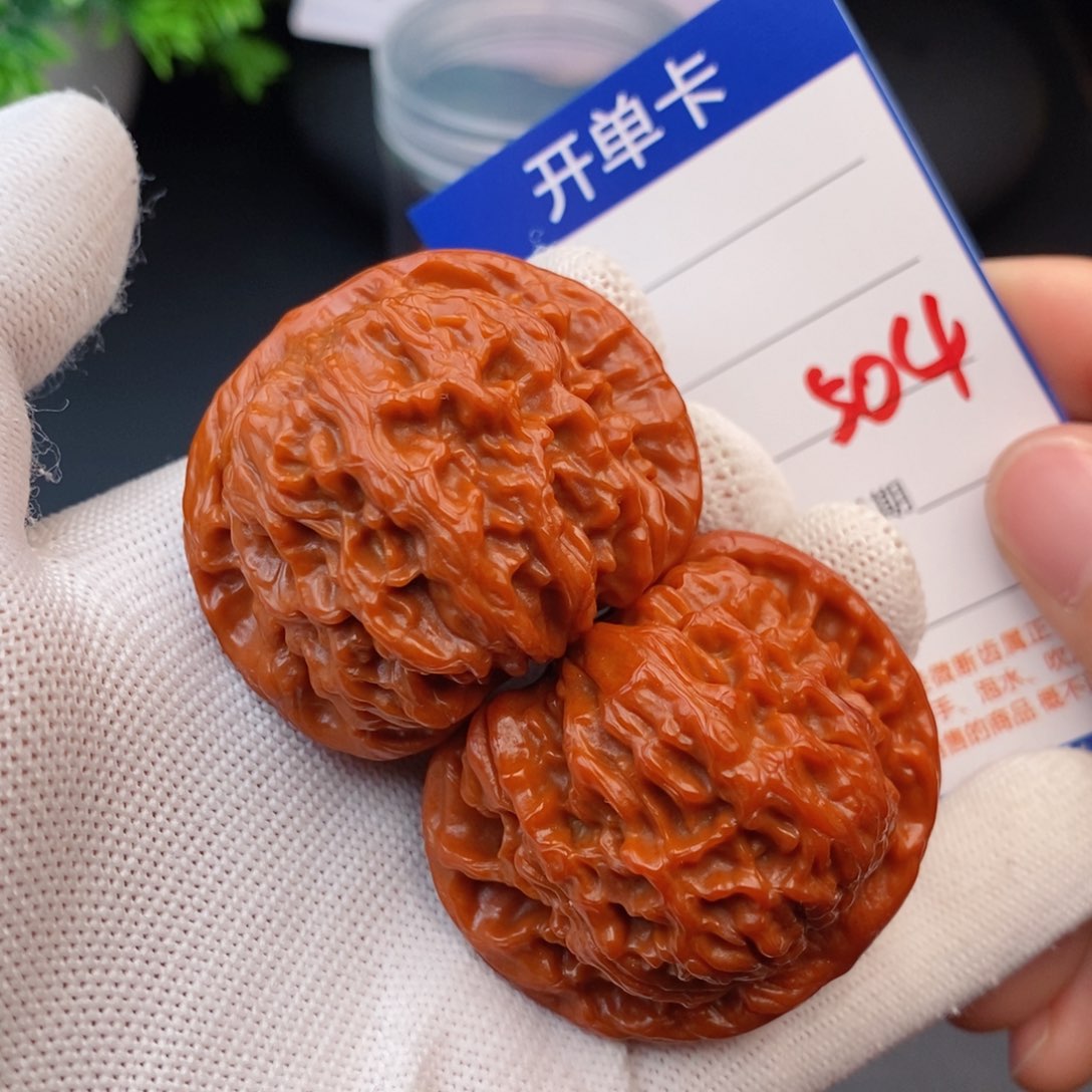 文玩核桃把件45红狮子504