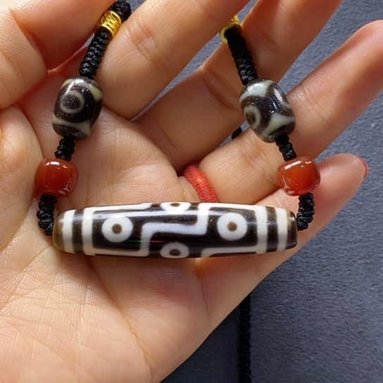 未镶嵌颈饰玛瑙/玉髓（覆膜）