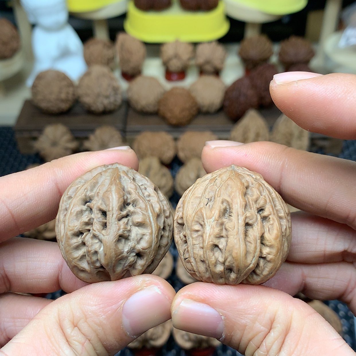 【闪购商品】文玩核桃把件全品吉林拉法灵珠秋子35