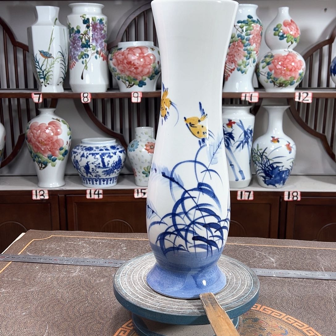 摆件景德镇陶瓷蛮卢