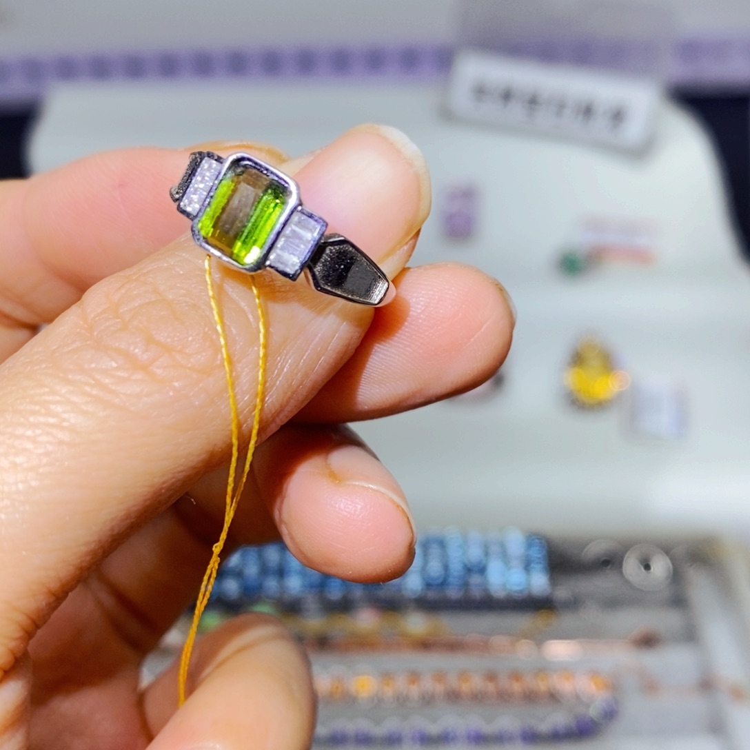 银S925镶嵌戒指碧玺