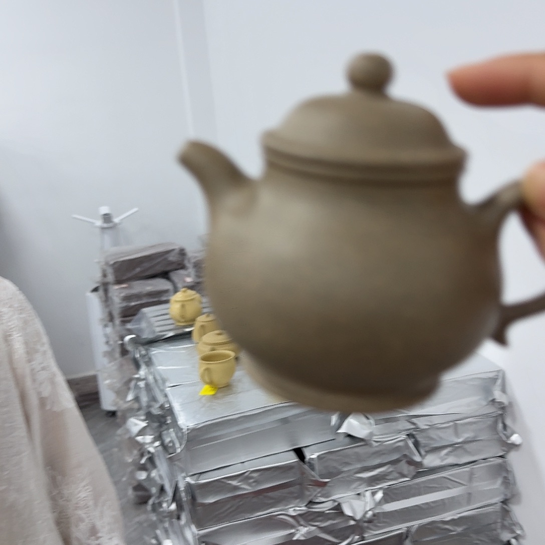 茶壶紫砂宜兴原矿紫砂蟹壳青230