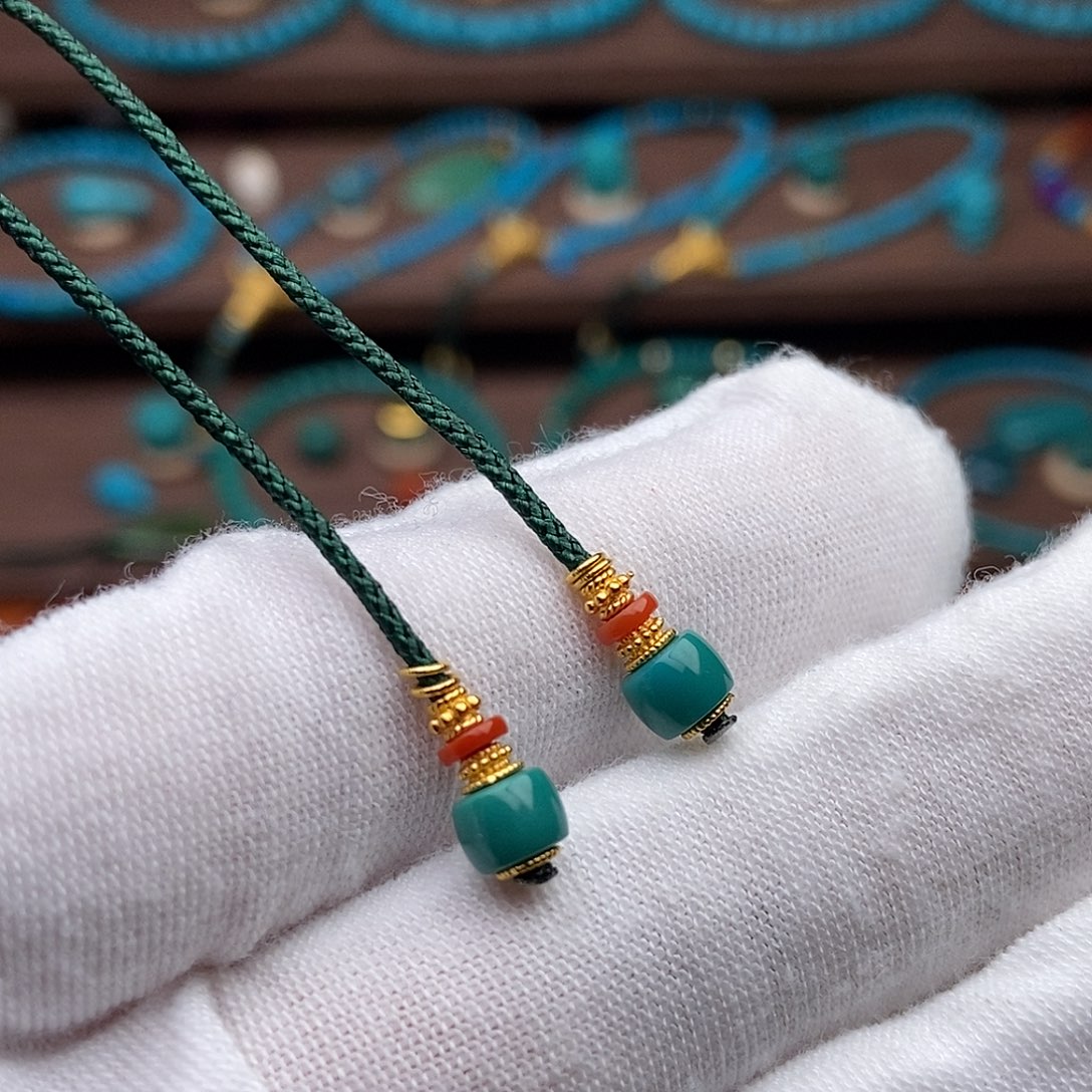 绿松石18K金镶嵌绿松石配饰