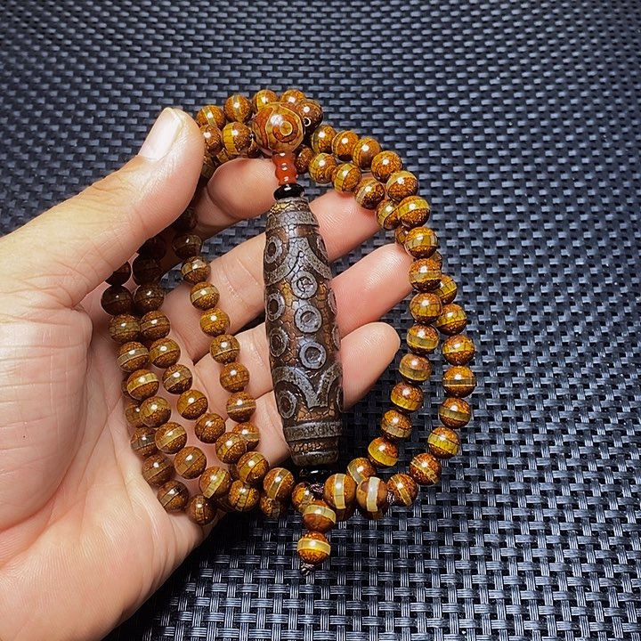 用***愁玛瑙/玉髓手链未镶嵌