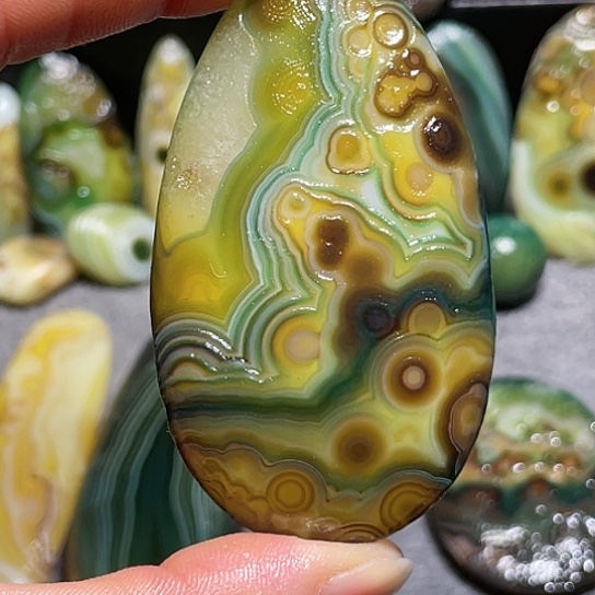 【闪购商品】玛瑙珠宝奇石未镶嵌用***9