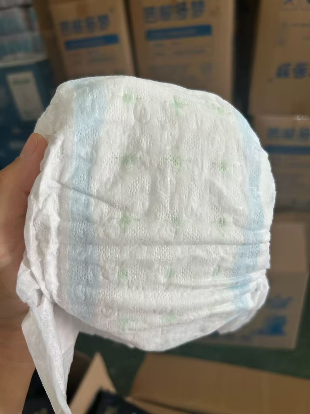 芭啦皇冠纸尿裤拉拉裤