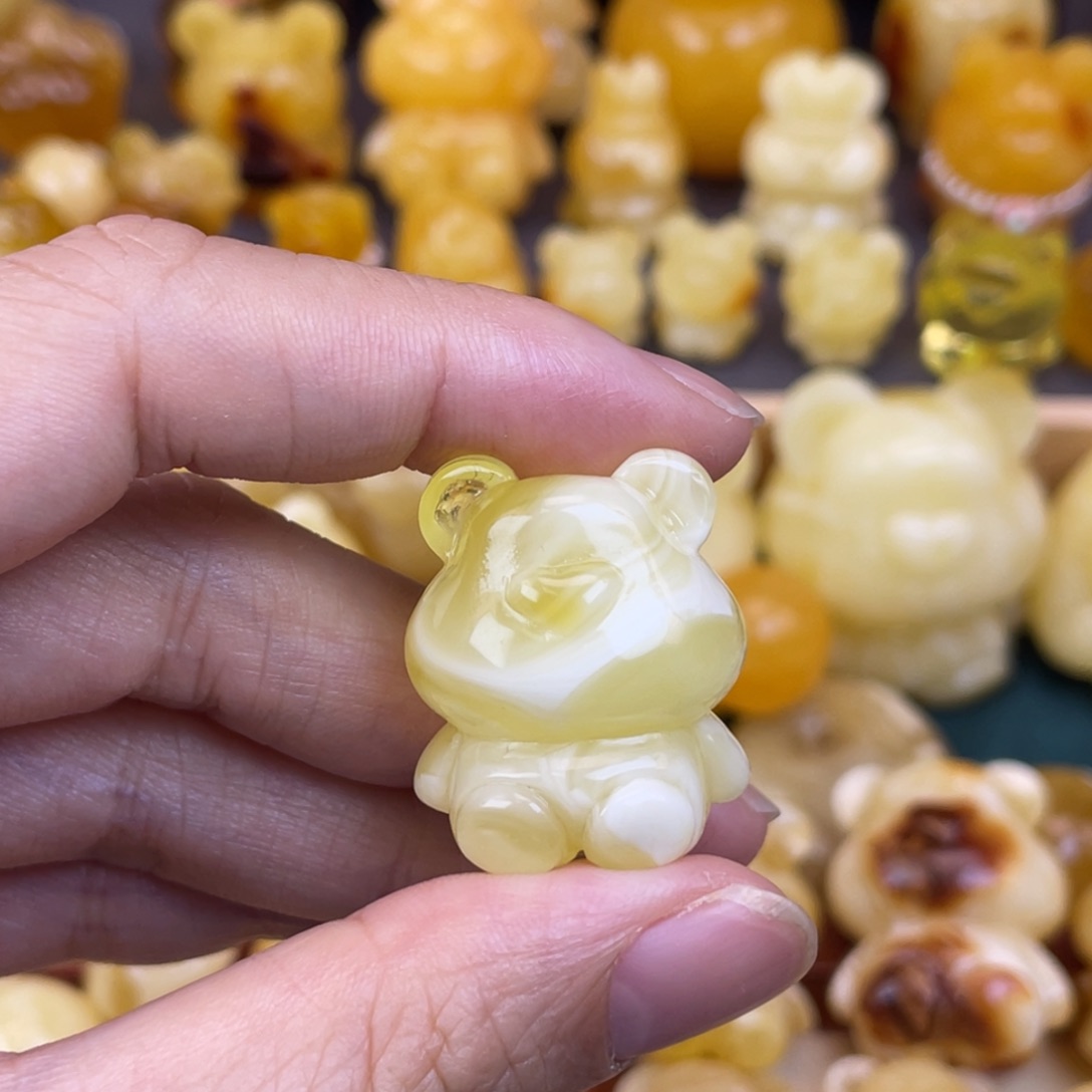 未镶嵌琥珀裸石蜜蜡