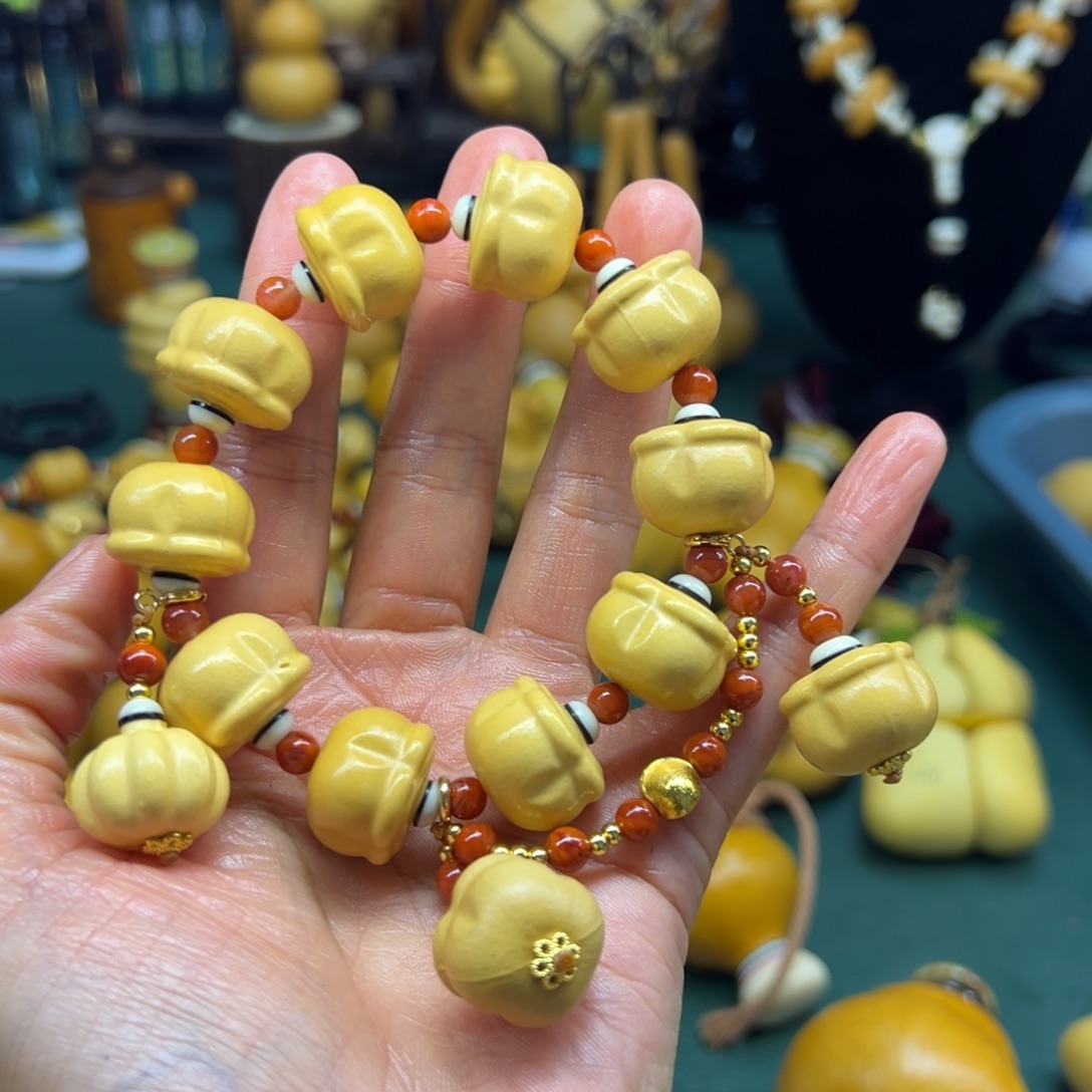 蒜***诺大叶紫檀（黑酸枝木类）