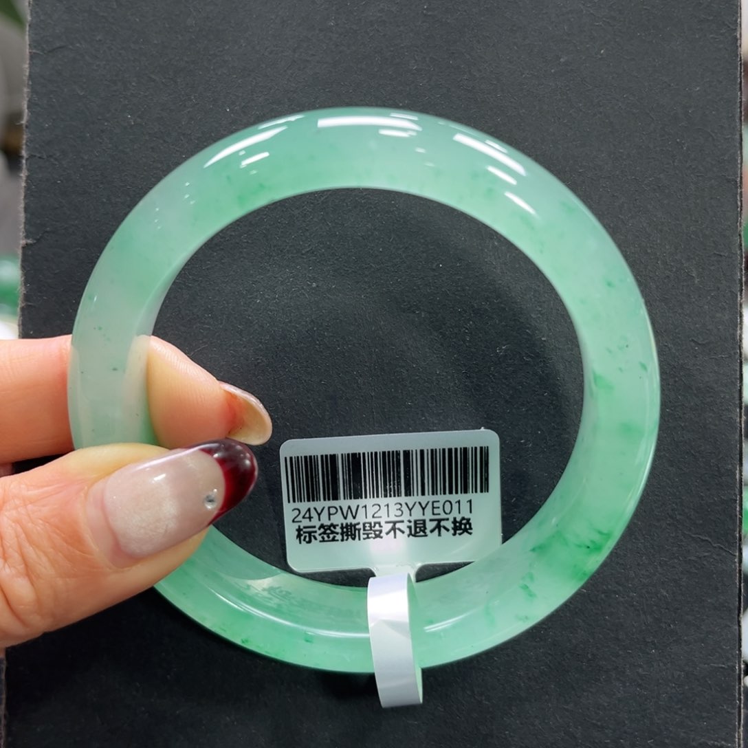 石英质玉手镯未镶嵌幸*?➕小玥58