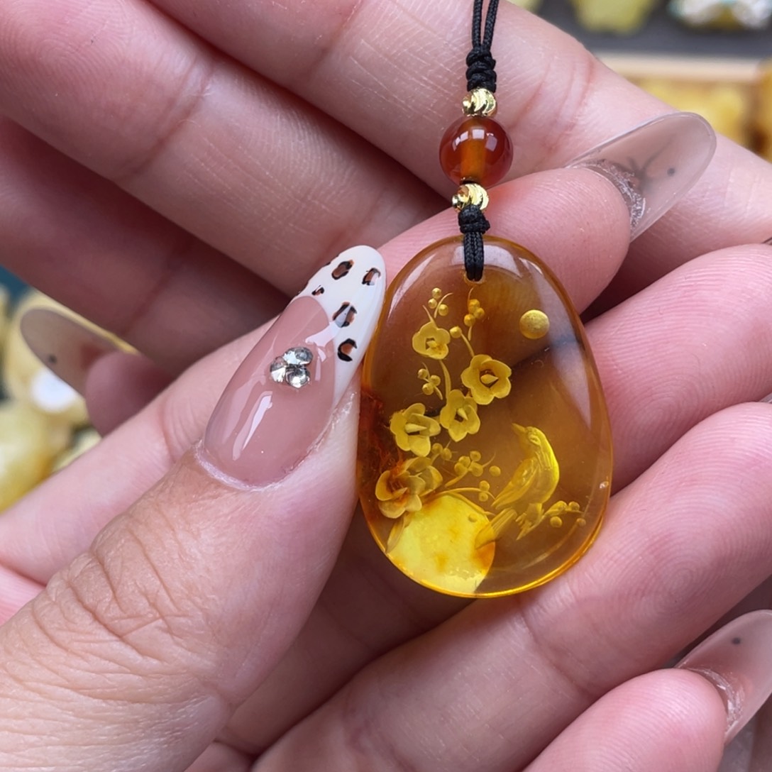 裸石琥珀未镶嵌蜜蜡