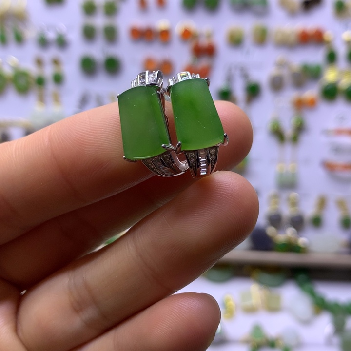 和田玉银S925镶嵌耳饰