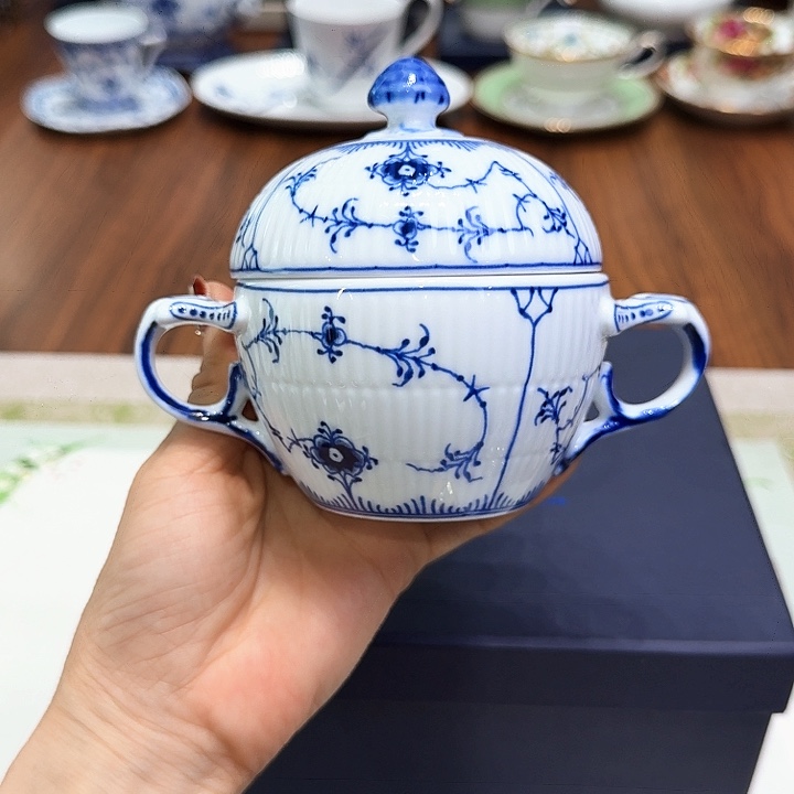 瓷片杯子杯子杯杯子杯子水杯