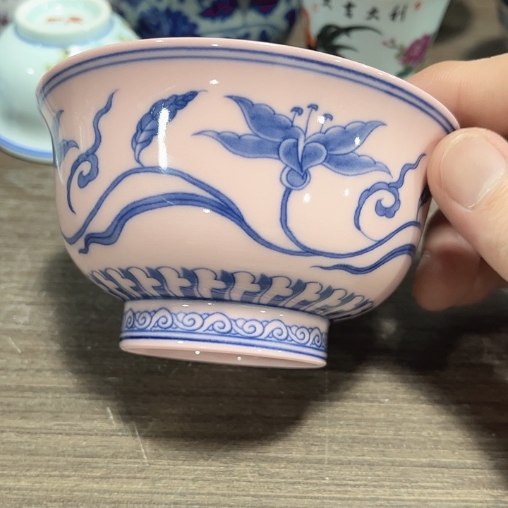 瓷片/////直径11厘米。1个。