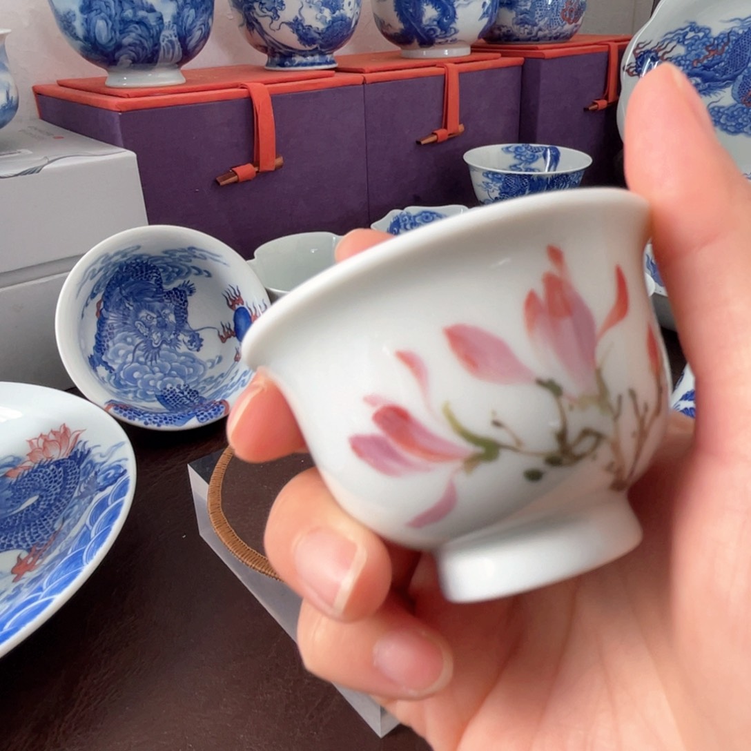 纯手工釉下五彩杯杯杯