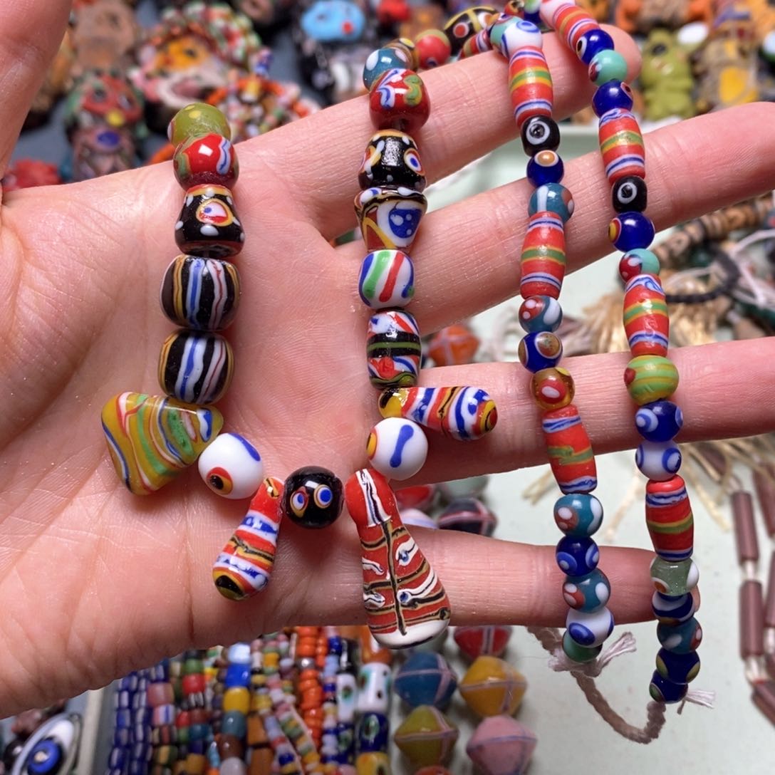 琉璃颈饰印度尼西亚链子