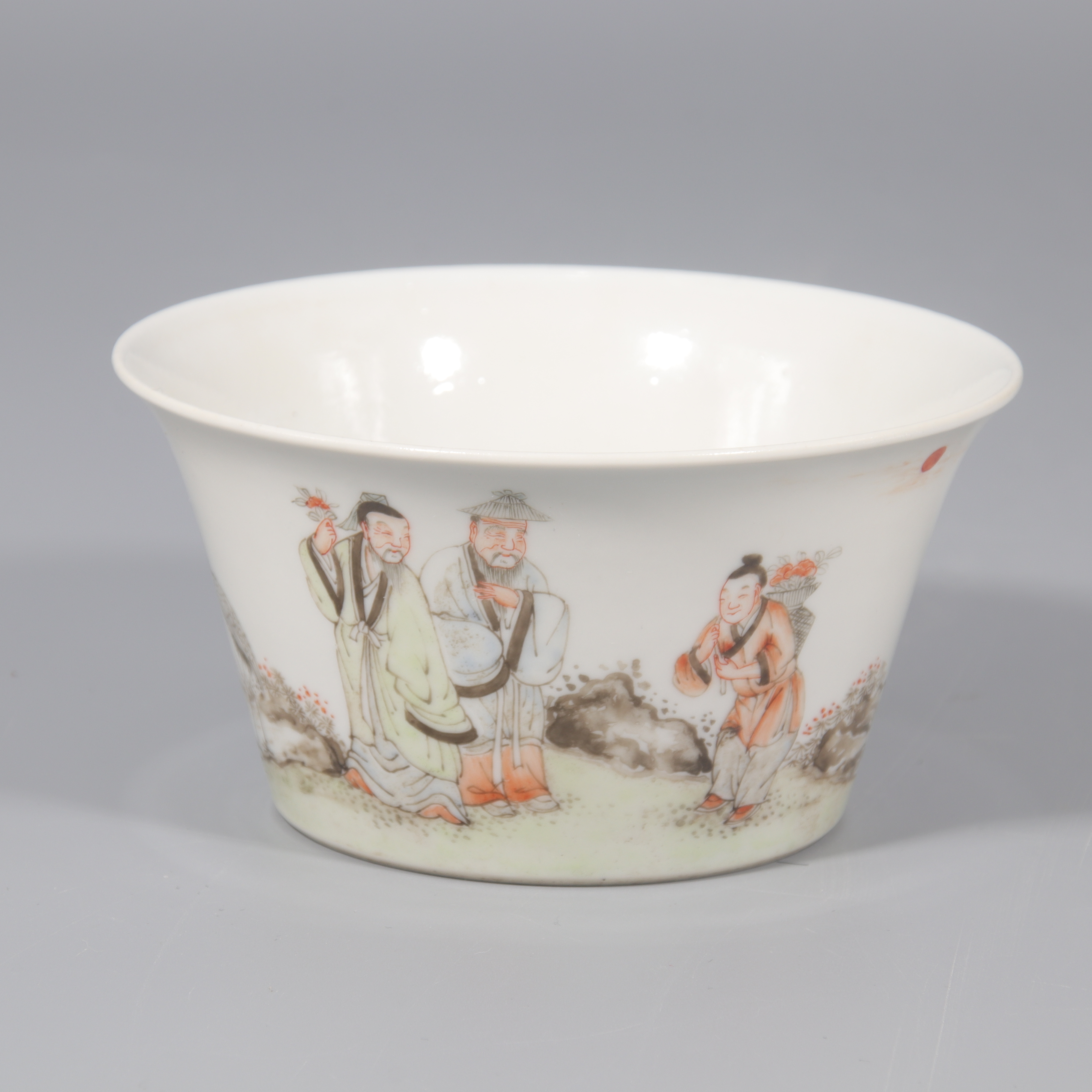 五彩人物马蹄杯    H412-296