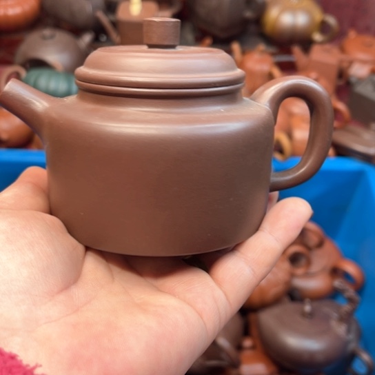 紫砂茶壶瑕疵……………………