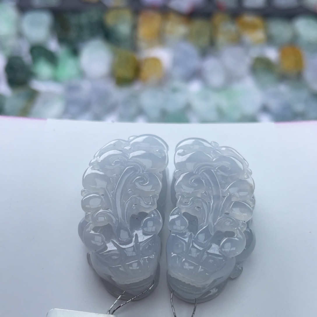 翡翠颈饰未镶嵌貔貅