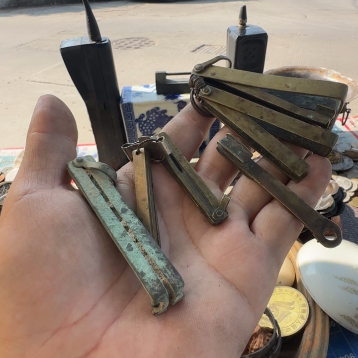 古***白铜铁合金类废旧金属制品