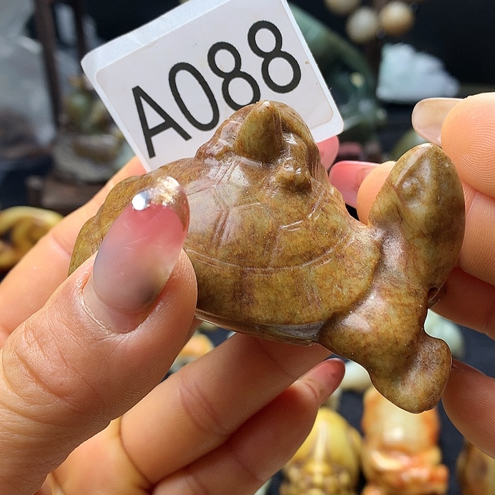 和田玉未镶嵌车挂