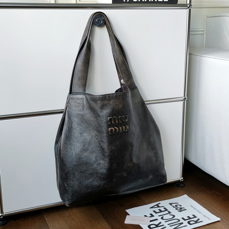 95新 MIU MIU/缪缪 咖啡色做旧hobo腋下托特包 52883