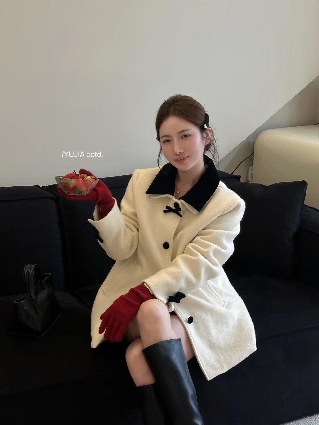 灰灰呀！8876 名媛千金 韩代设计拼色脱卸翻领蝴蝶结小香风羽绒服