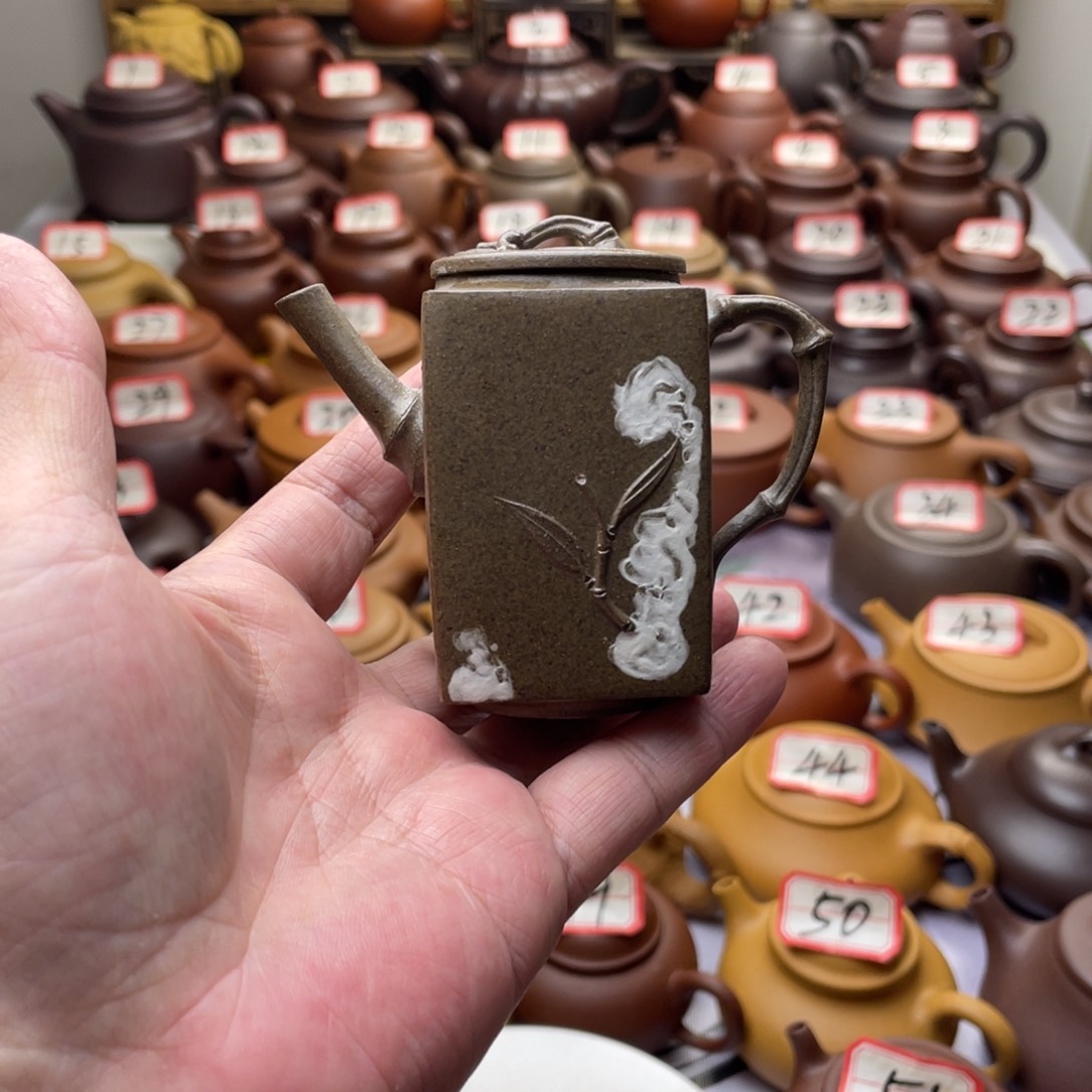 扬***育茶壶紫砂宜兴紫砂半手工