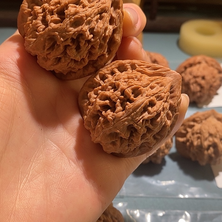 文玩核桃把件水龙纹42