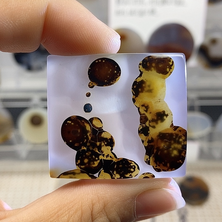未镶嵌颈饰玛瑙/玉髓