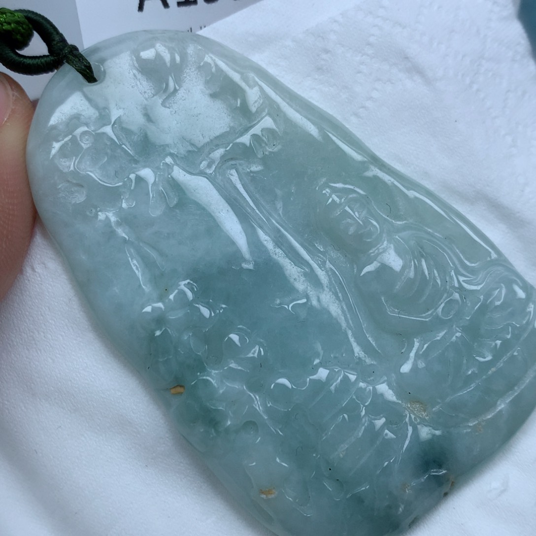 翡翠颈饰未镶嵌吊坠