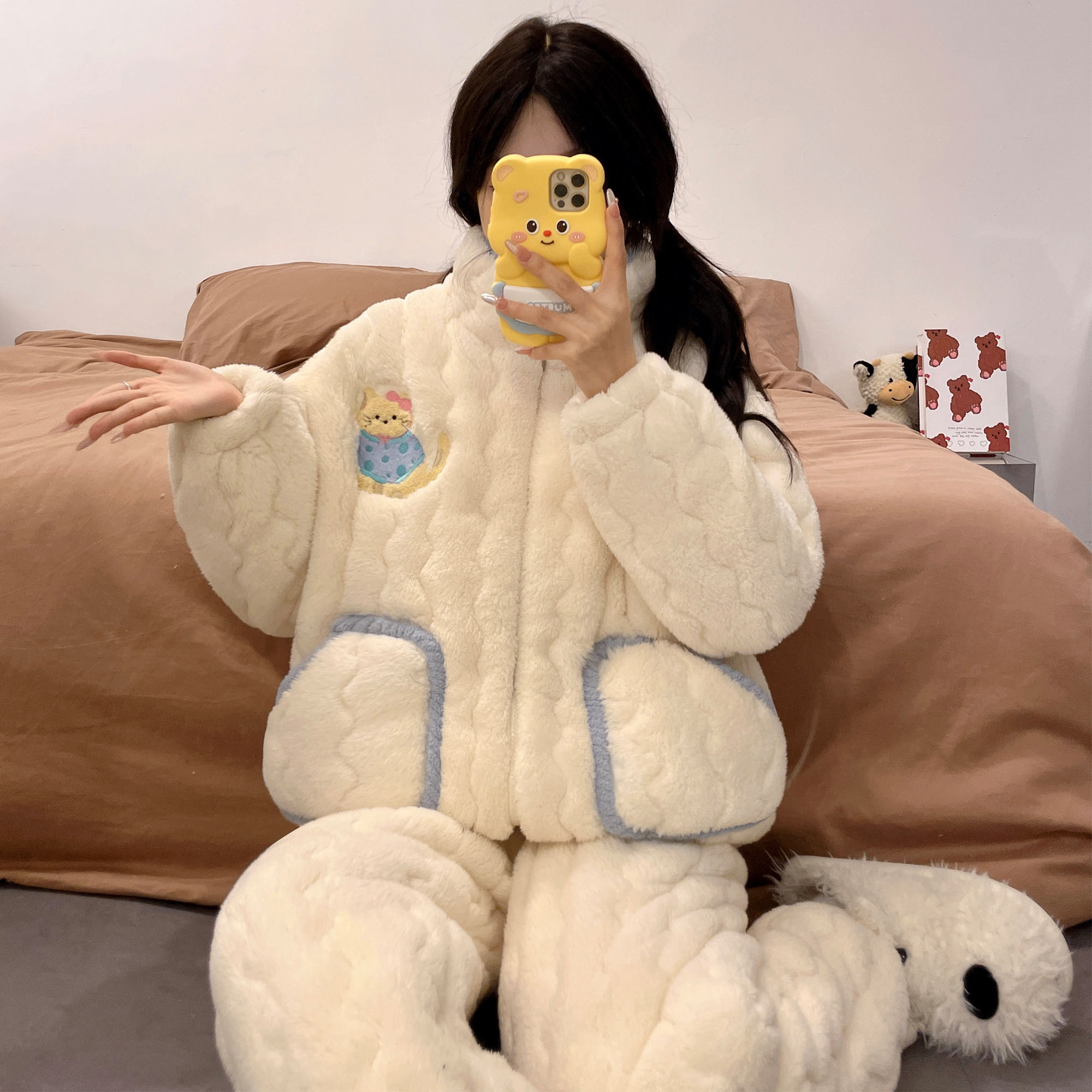 睡衣女三层夹棉秋冬季珊瑚绒加厚卡通拉链保暖冬天外穿家居服套装