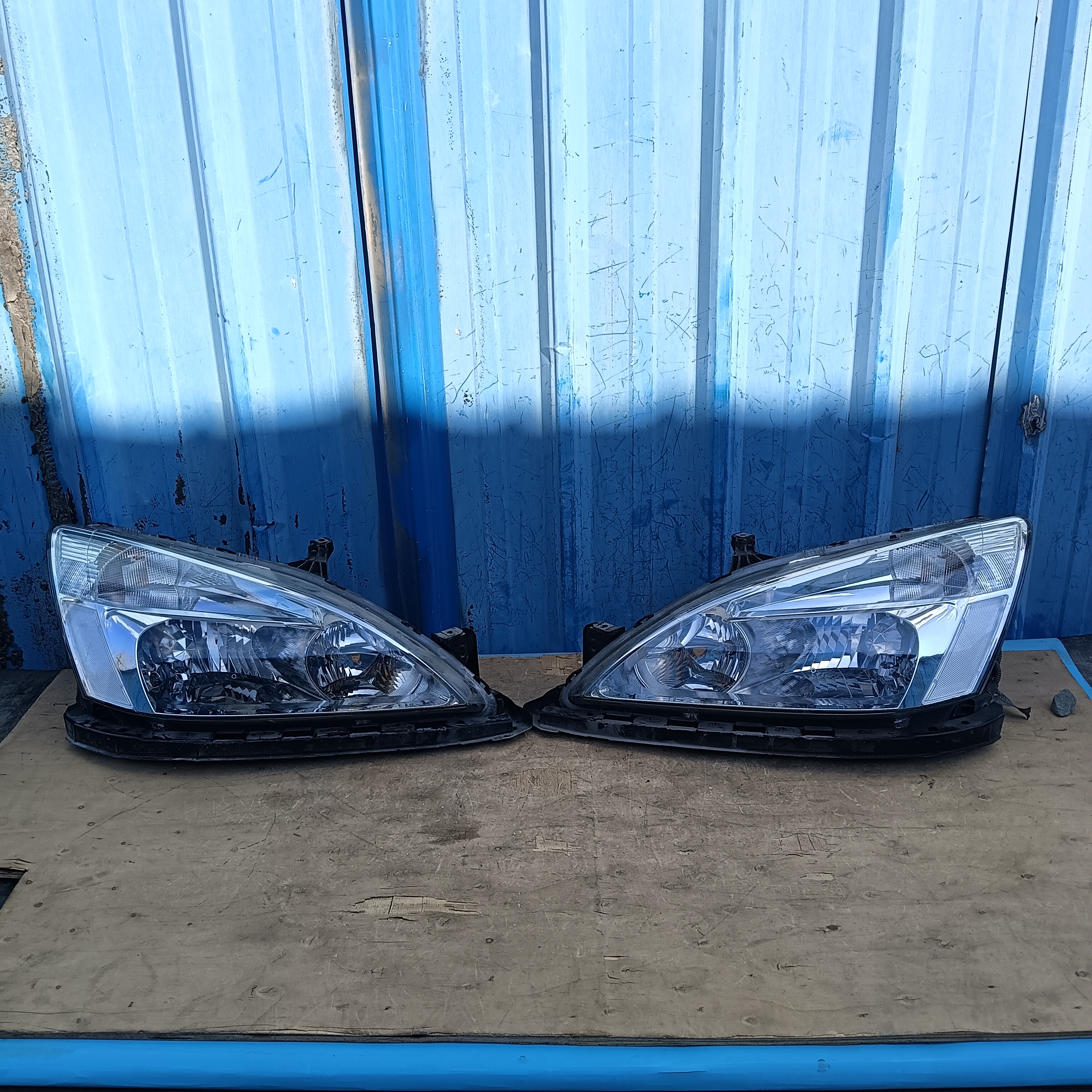 适配雅阁七代前大灯前照明灯车头灯远近光灯