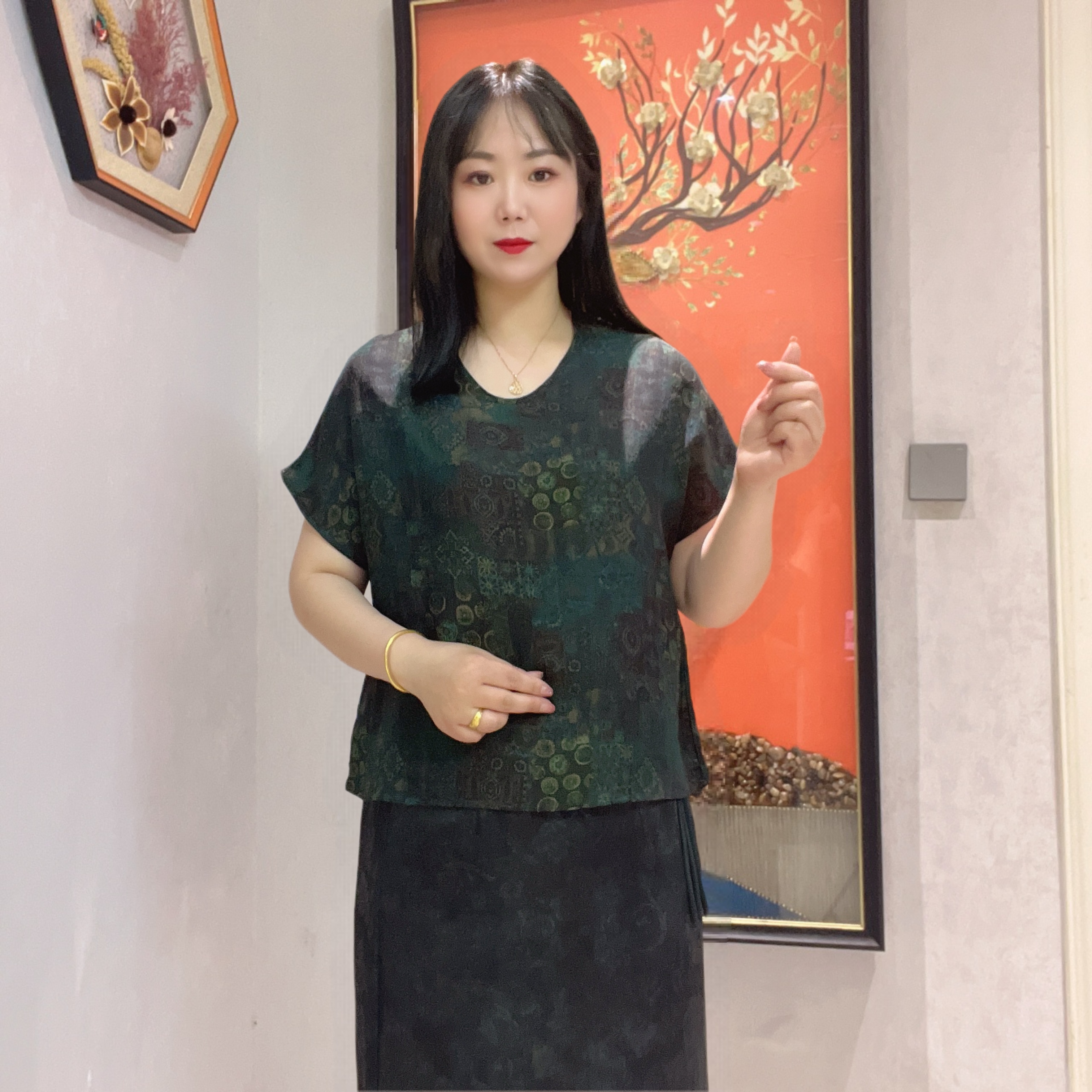 207【金姐专属】新款网红时尚灌乐皱V领气质复古上衣