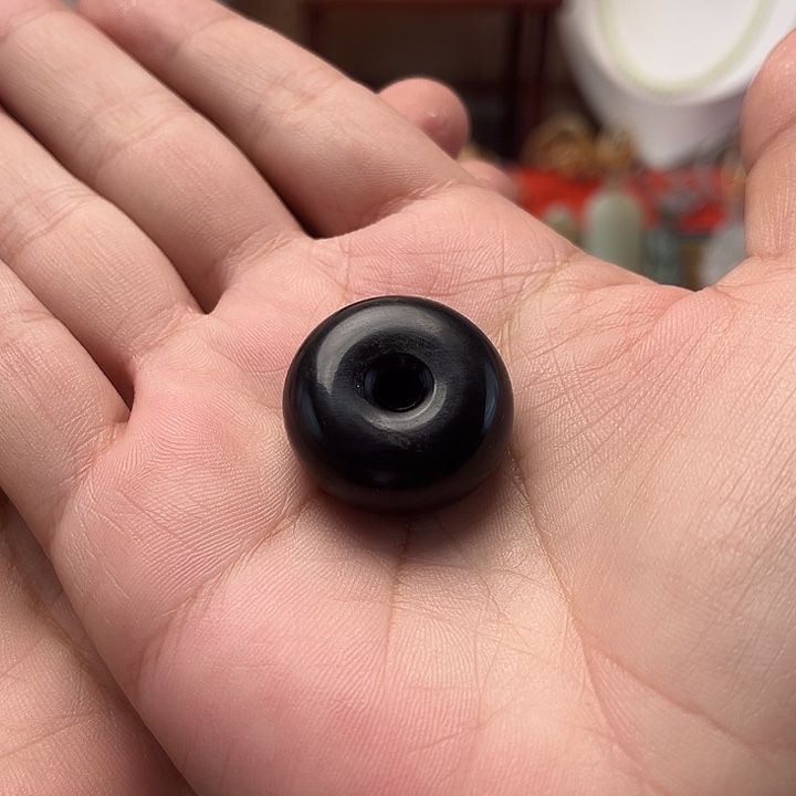 颈饰未镶嵌和田玉平安扣