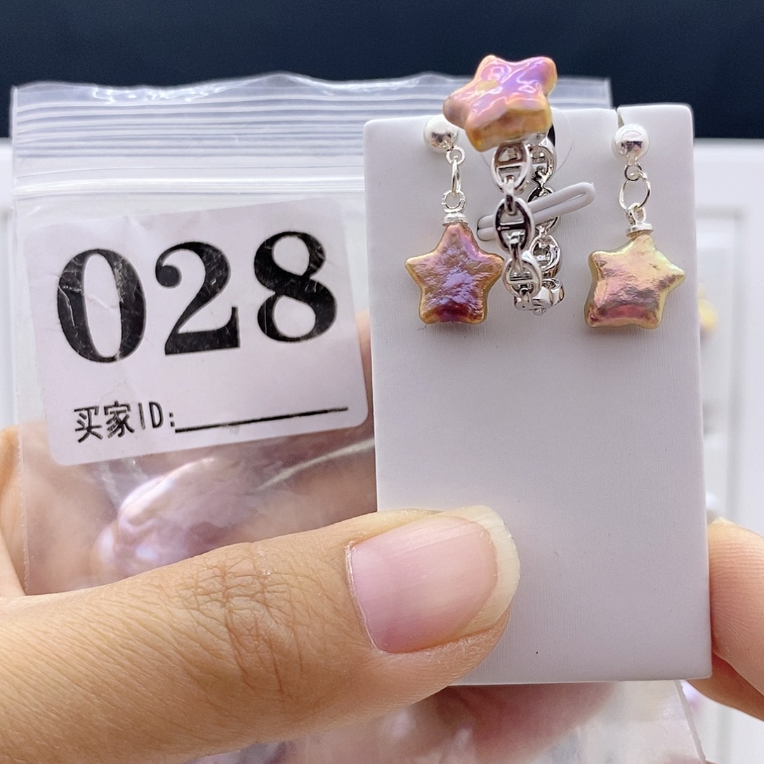 颈饰钛钢淡水珍珠