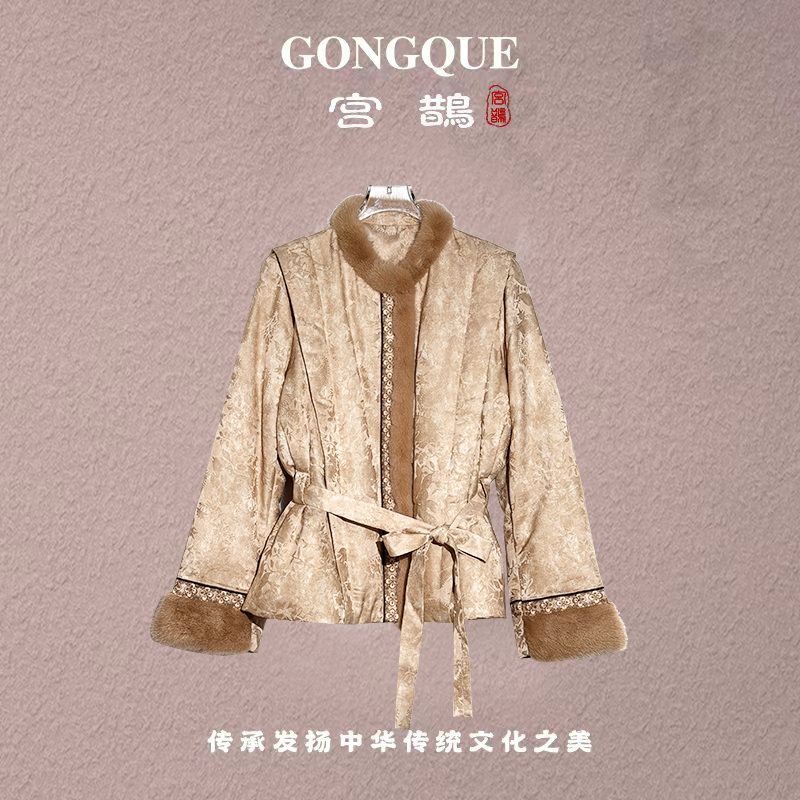 宫鹊 秋冬羊毛袖口拼水貂填充白鹅绒加绒外套 3866