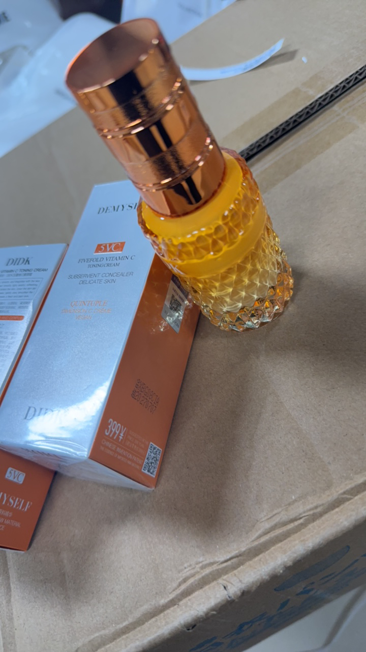 肉肉自留好用的素颜霜