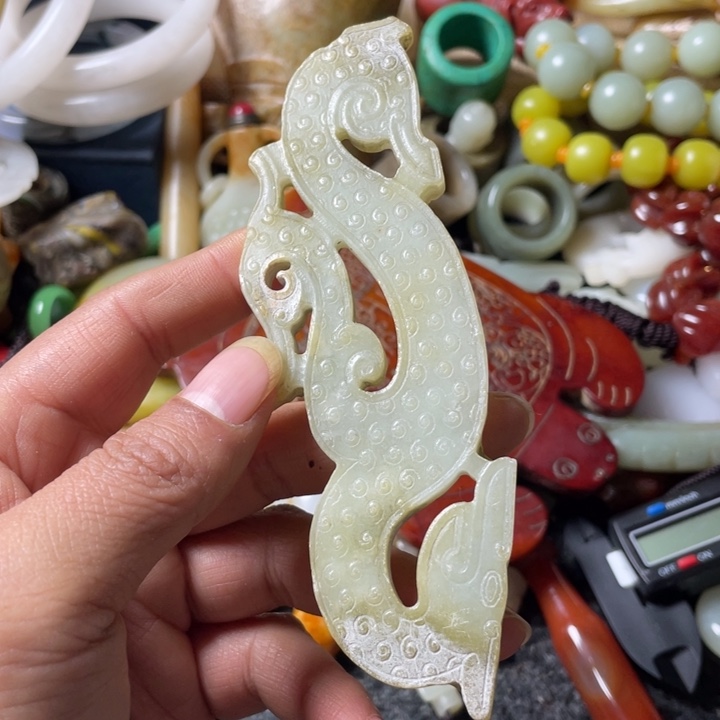 和田玉未镶嵌吊坠(不含链)