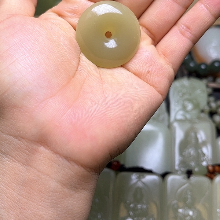 冰黄口平安扣30+